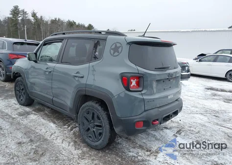 2017 Jeep Renegade Deserthawk 4X4 z USA, uszkodzony, nr VIN ZACCJBCB9HPF52718